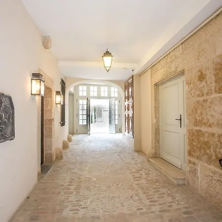 Les Vignes Blanches Apartment